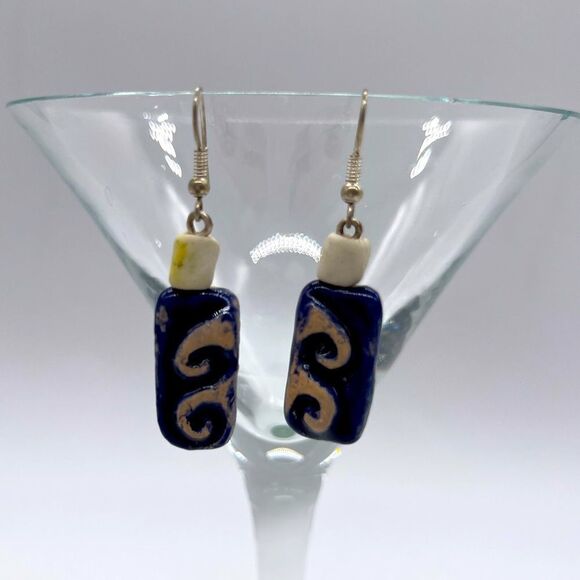 Art Deco Dangle Earrings - Picture 1 of 2